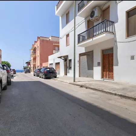 Seaside Escape To In Sardinia شقة
